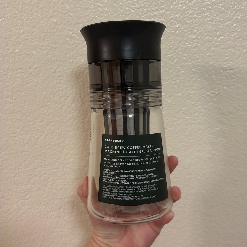 Starbucks Cold Brew Maker with Black Lid